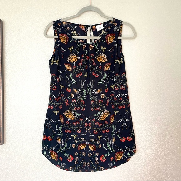 Bundle of 5 CAbi Sleeveless Tops, Blouses, Tanks Size XS - Picture 4 of 7